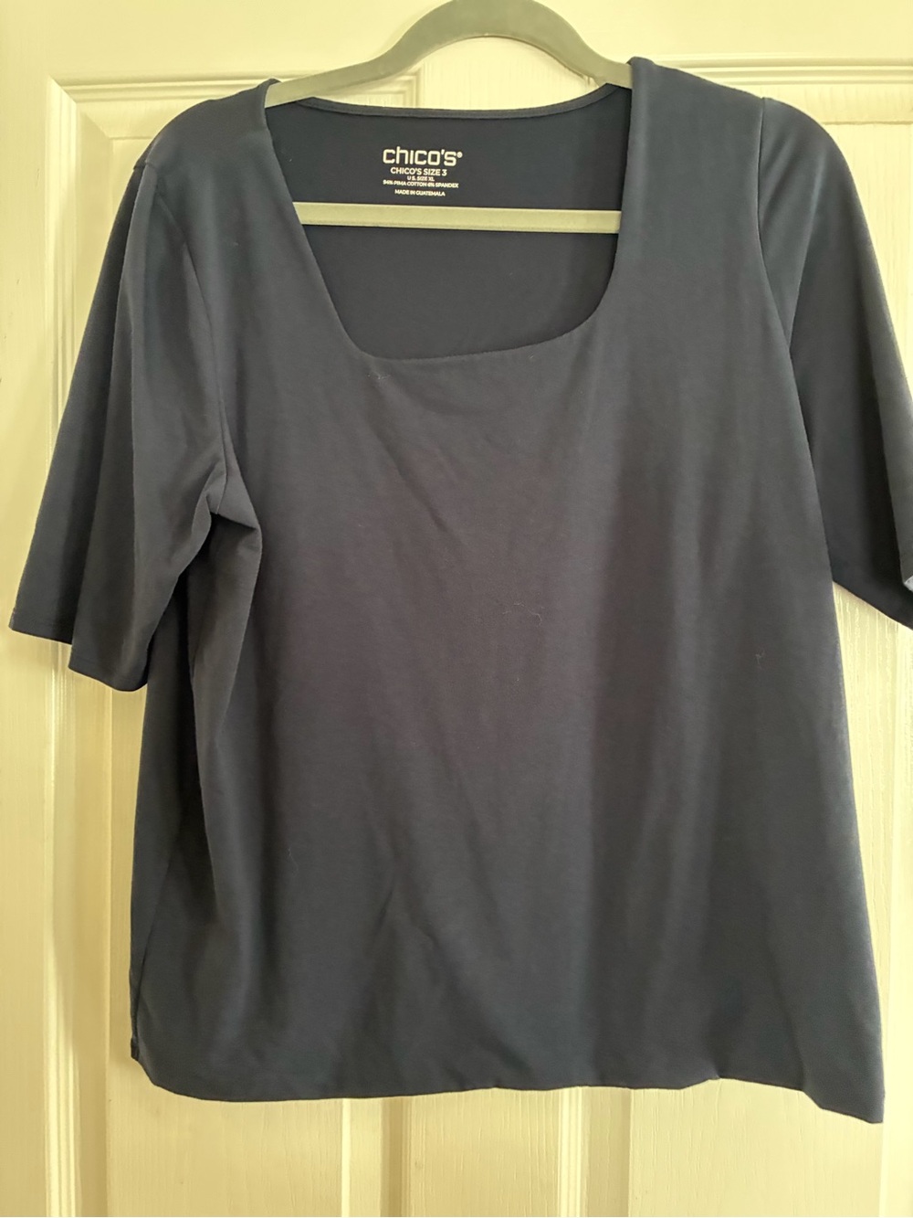 Chico's Navy Scoop Neck Short Sleeve Tee